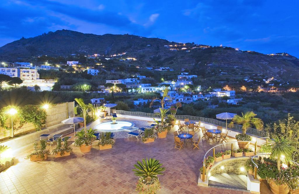 Hotel Belvedere Forio  ภายนอก รูปภาพ